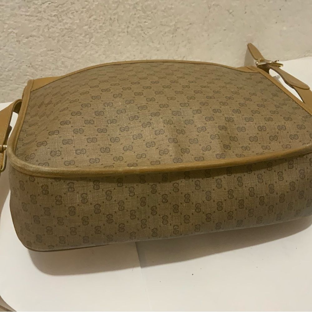Gucci vintage Shoulder Bag Beige 001 105 5530 Leather PVC  Flap Magnet - Picture 6 of 16